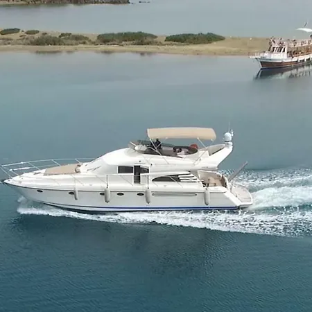 M/y Alex Fairline Squadron 55ft Göcek